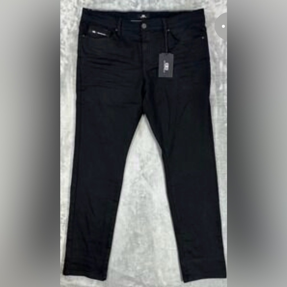 Men's Black Skinny Jeans with Back Pocket Stitch Detail